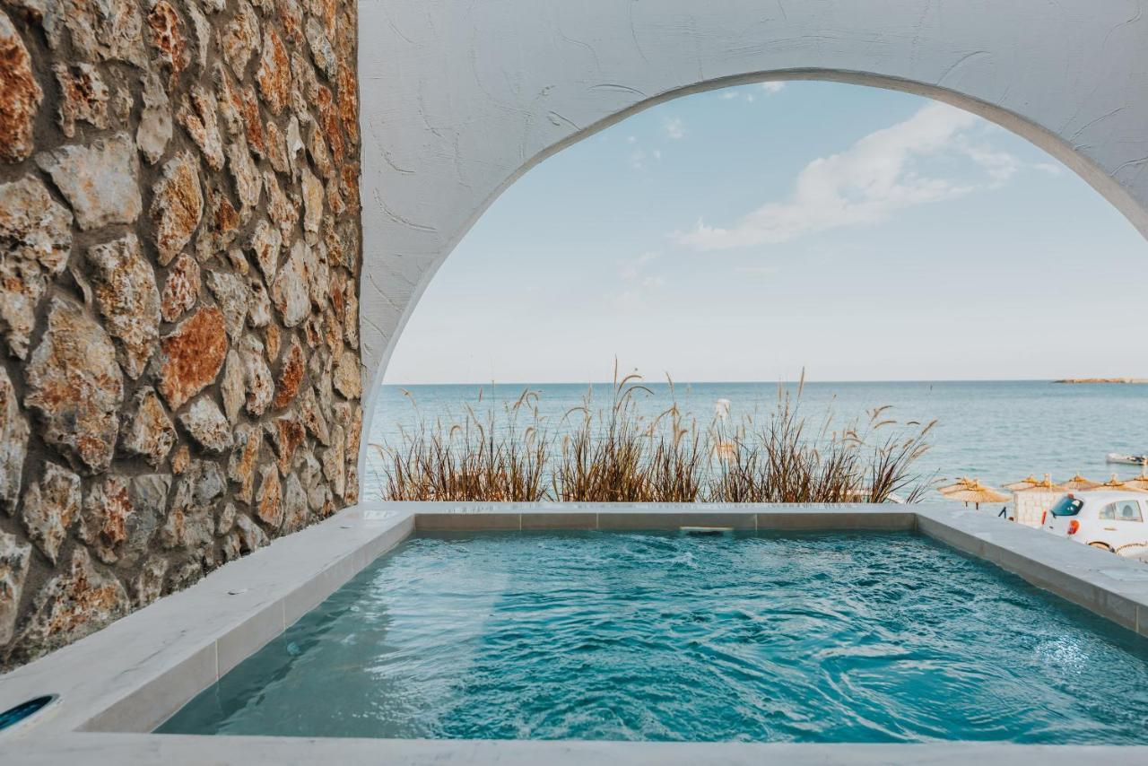 Delfini Beach Hotel & Suites Archangelos  Esterno foto