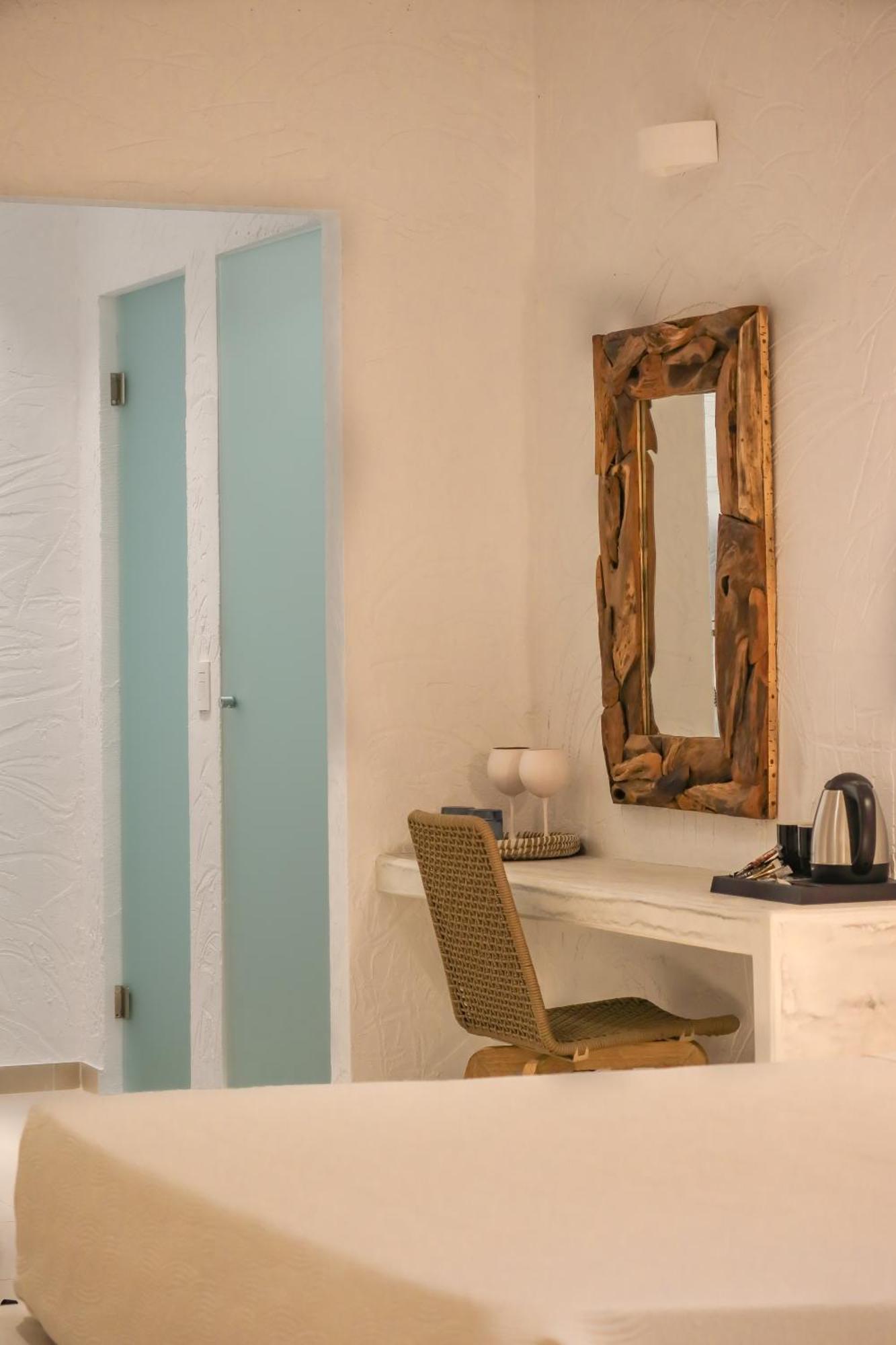 Delfini Beach Hotel & Suites Archangelos  Esterno foto